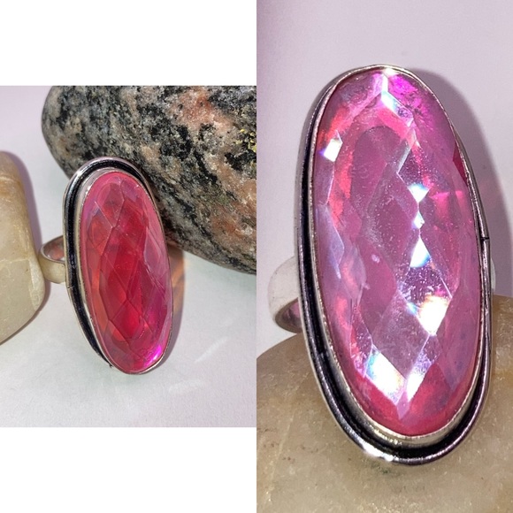 Radiant Rainbow Quartz Gemstone Handmade Ring - Picture 3 of 3